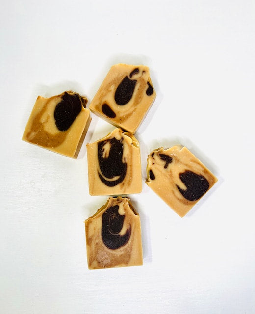 Manuka Honey Oats Soap